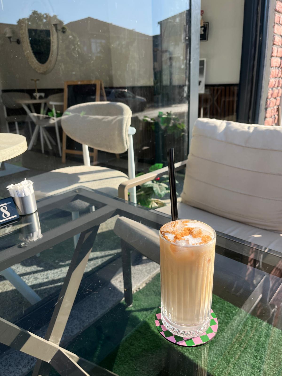 Ballı Tarçınlı İce Latte